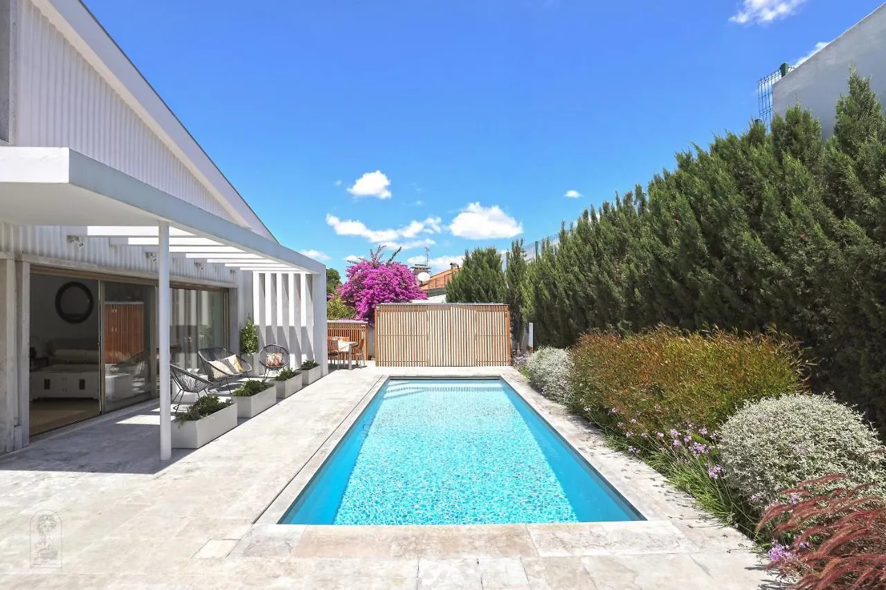 Santa Joana Apartments With Garden And Heated Pool Lisbon Portugal