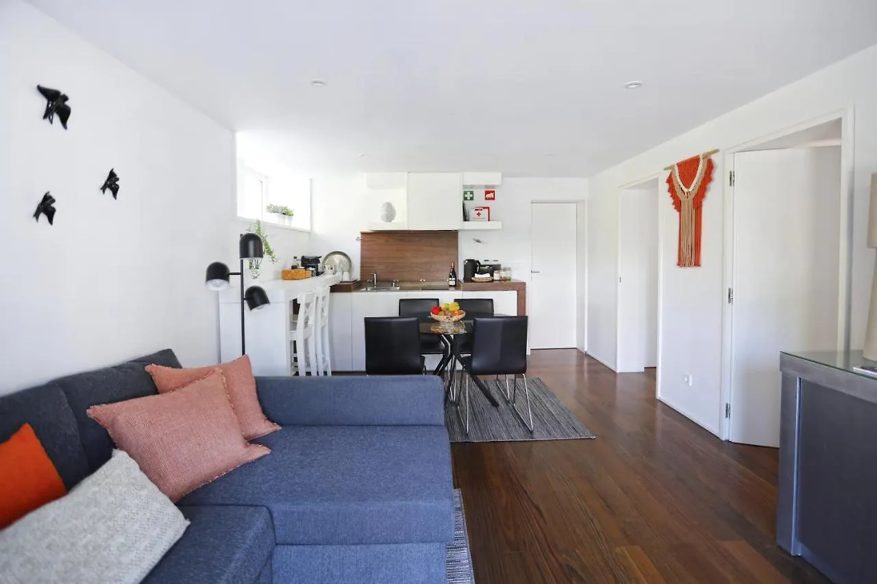 Santa Joana Apartments With Garden And Heated Pool Lisbon 0*,  Portugal