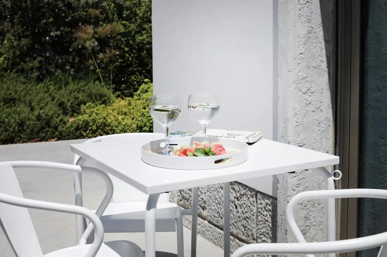 Santa Joana Apartments With Garden And Heated Pool Lisbon